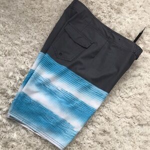 Swim trunks , 28 waist